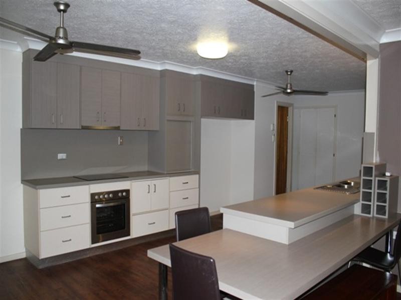 2 Hecht Street, Ingham QLD 4850