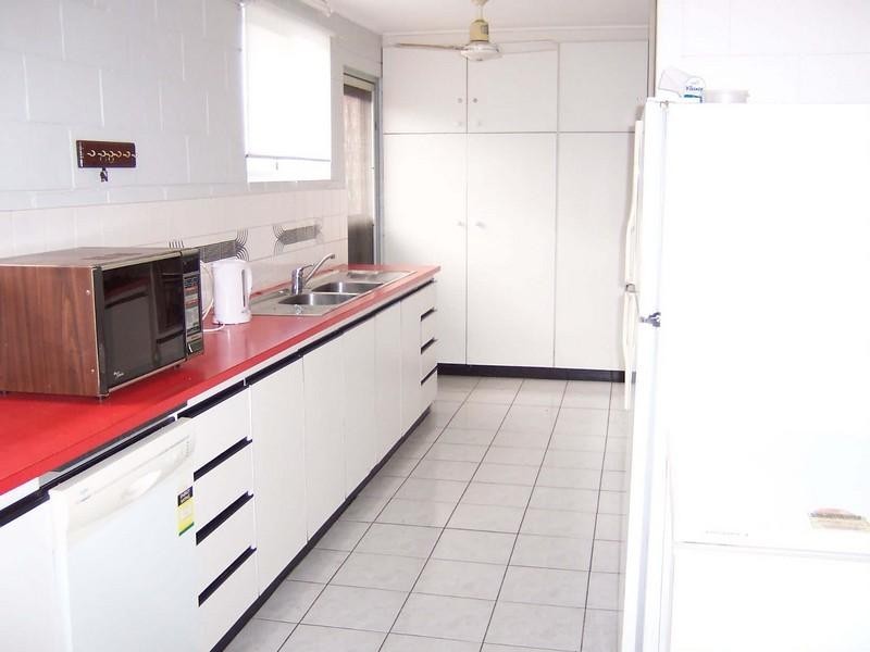 1/5 Ferrero Street, Lucinda QLD 4850