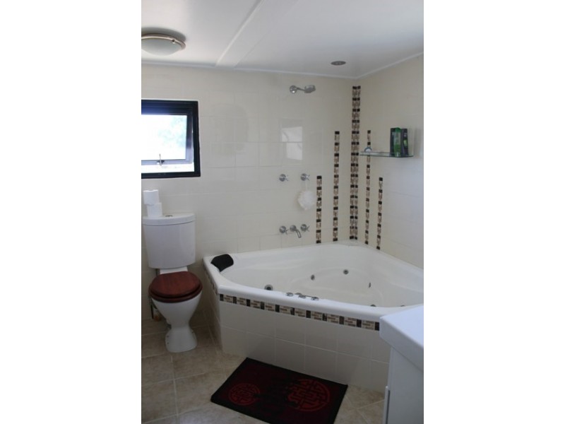 10 Abbott Street, Ingham QLD 4850