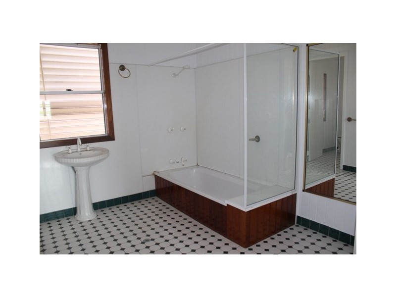 19 Stone Street, Ingham QLD 4850