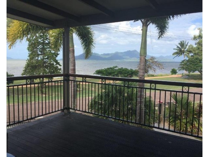 47 Marine Parade, Cardwell QLD 4849