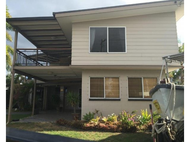 47 Marine Parade, Cardwell QLD 4849