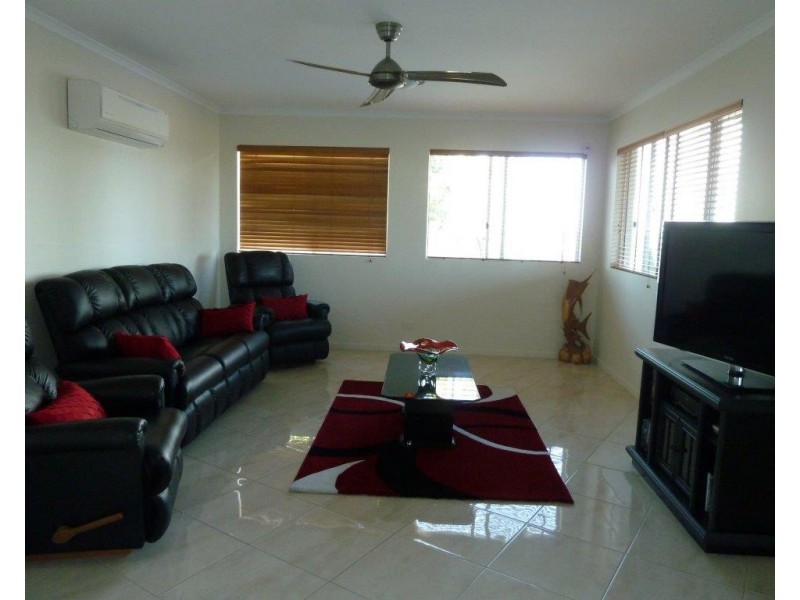 47 Marine Parade, Cardwell QLD 4849