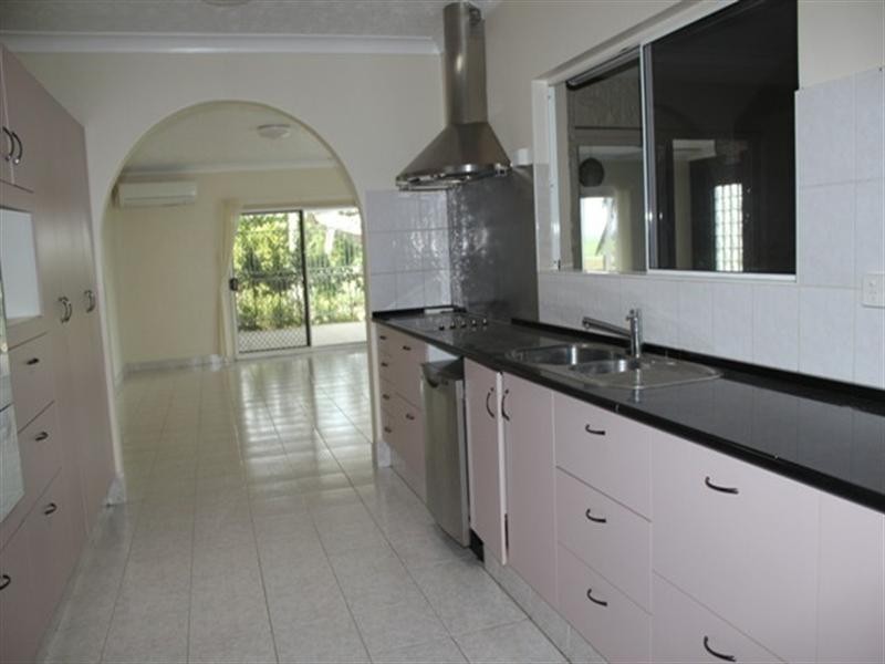 112 Blackrock Road, Blackrock QLD 4850