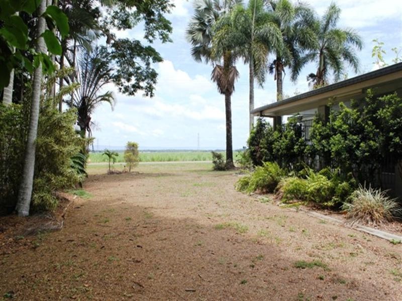 112 Blackrock Road, Blackrock QLD 4850