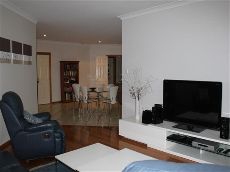 18 Moretti Street, Ingham QLD 4850