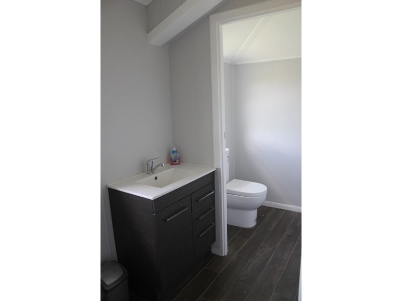 1 Palm Avenue, Ingham QLD 4850