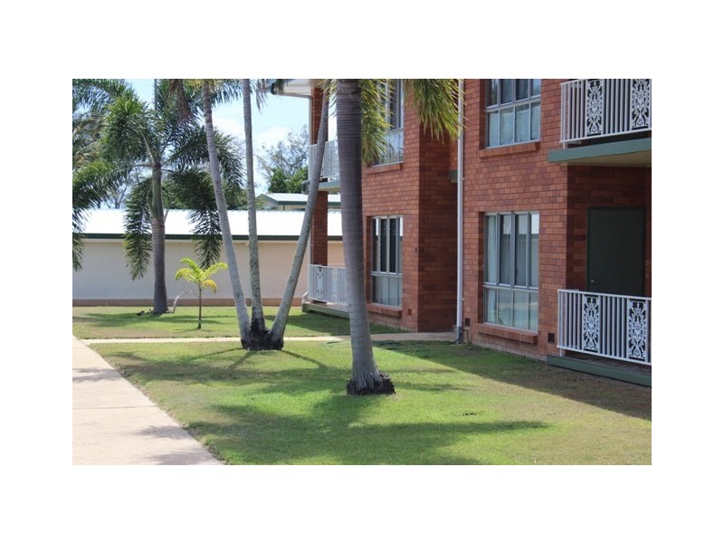 1/136 Patterson Parade, Lucinda QLD 4850