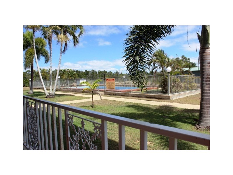 1/136 Patterson Parade, Lucinda QLD 4850