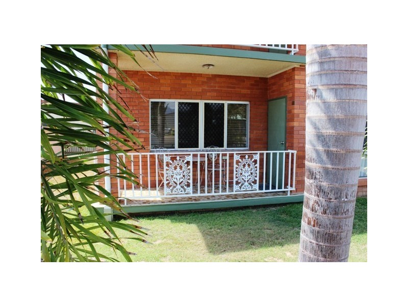 1/136 Patterson Parade, Lucinda QLD 4850