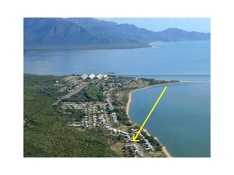 1/136 Patterson Parade, Lucinda QLD 4850