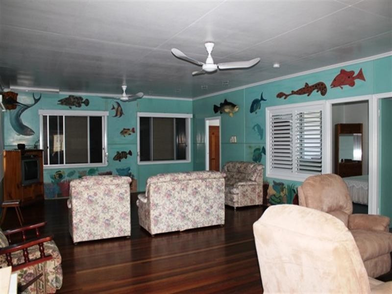 12 John Dory Street, Taylors Beach QLD 4850