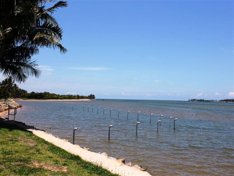 12 John Dory Street, Taylors Beach QLD 4850