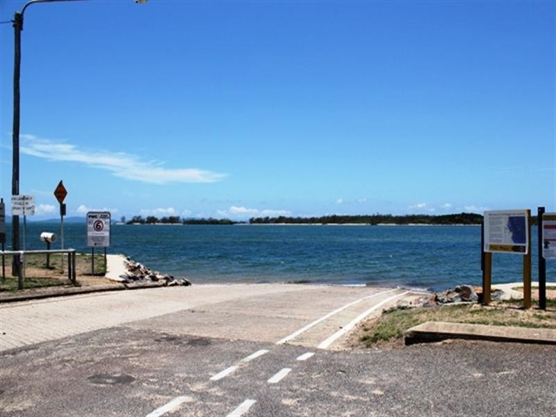 12 John Dory Street, Taylors Beach QLD 4850