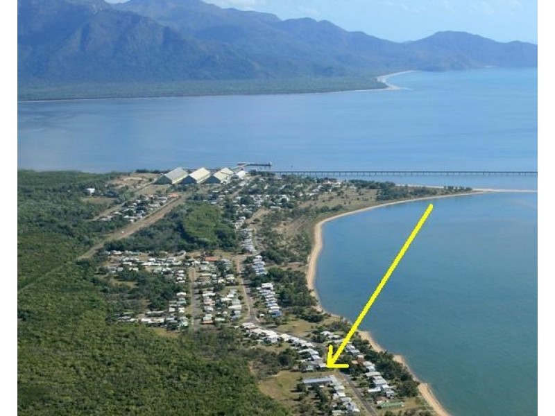 2/136 Patterson Parade, Lucinda QLD 4850