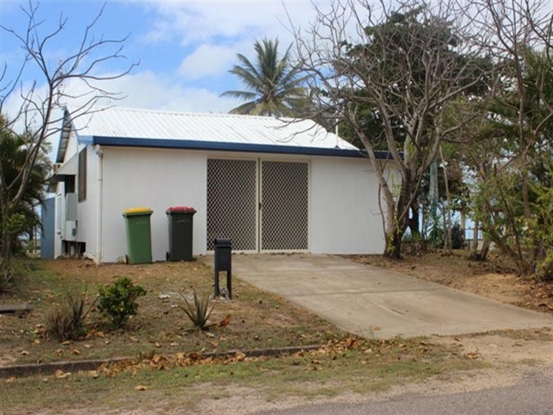 44 Willow Street, Forrest Beach QLD 4850