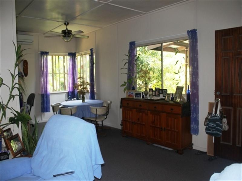 7 Shaws Avenue, Halifax QLD 4850