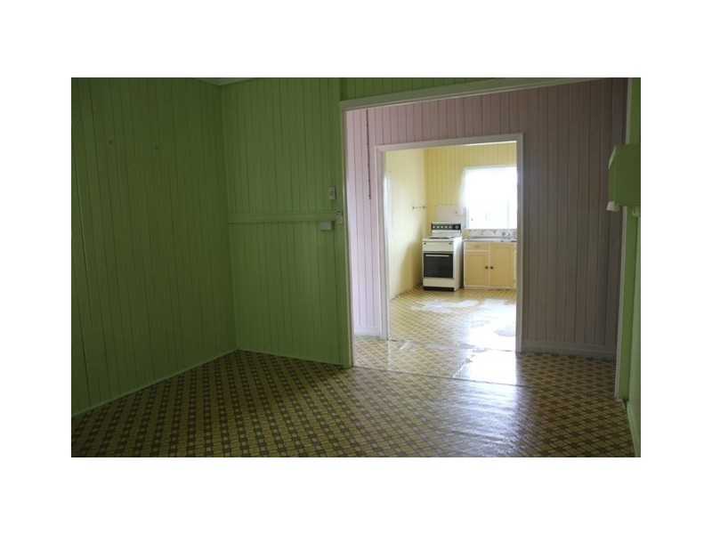 6 Jesson Street, Ingham QLD 4850