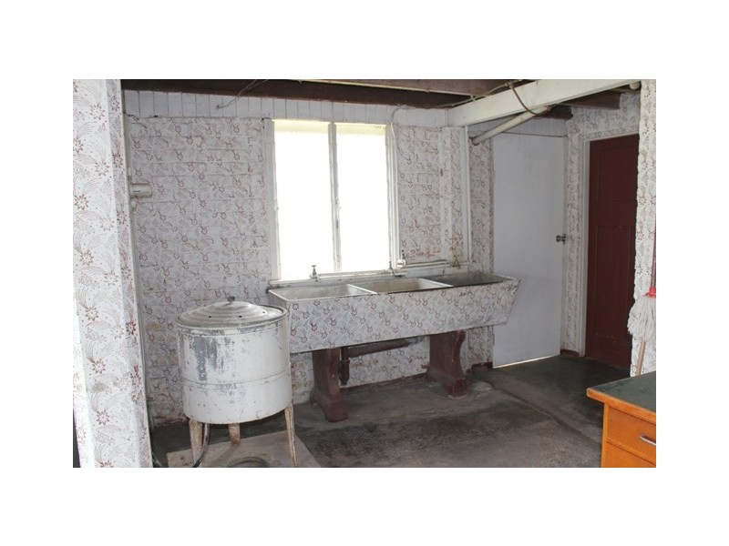 6 Jesson Street, Ingham QLD 4850