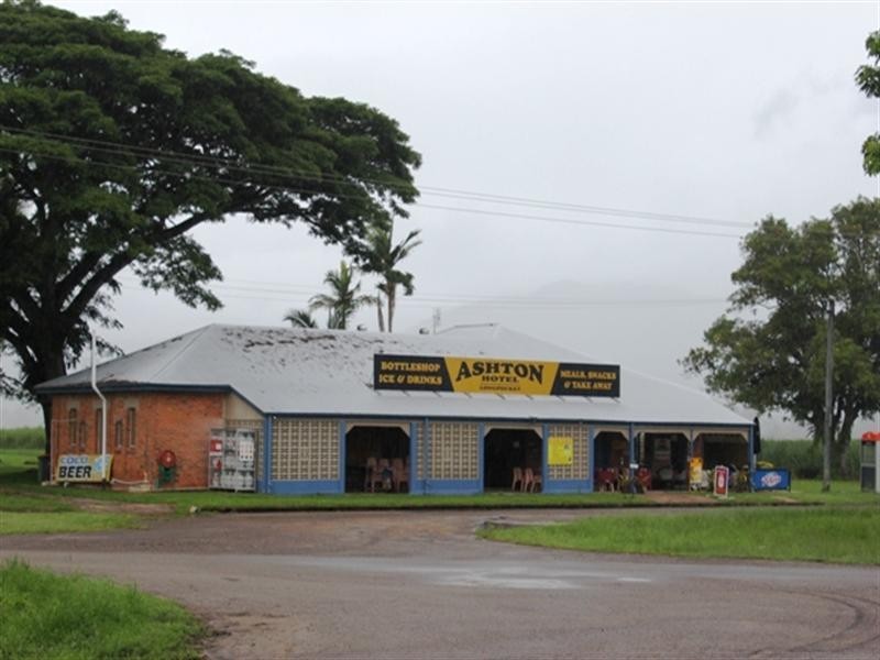 Long Pocket QLD 4850