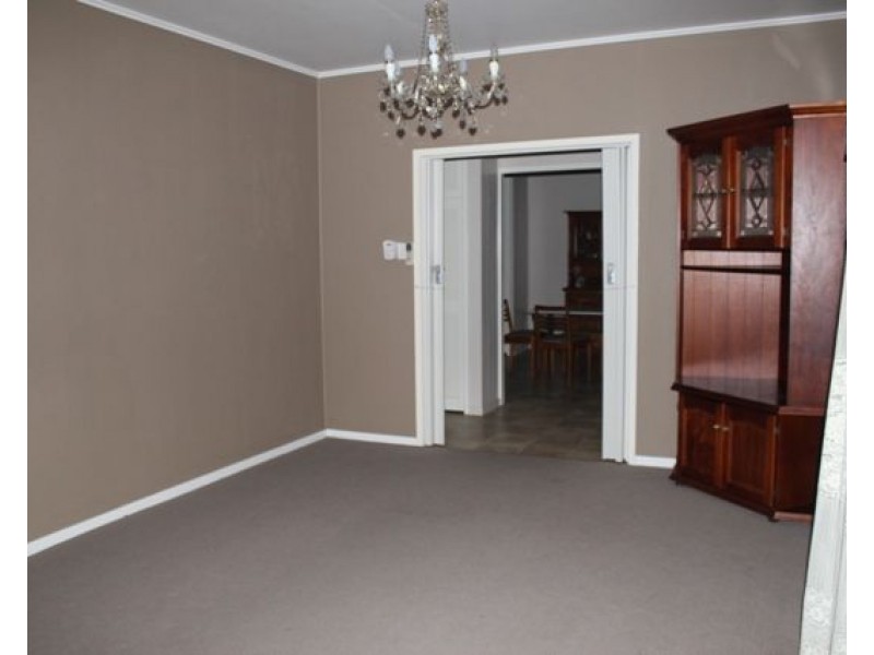 17 Macdonald Street, Ingham QLD 4850