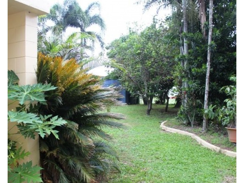 17 Macdonald Street, Ingham QLD 4850