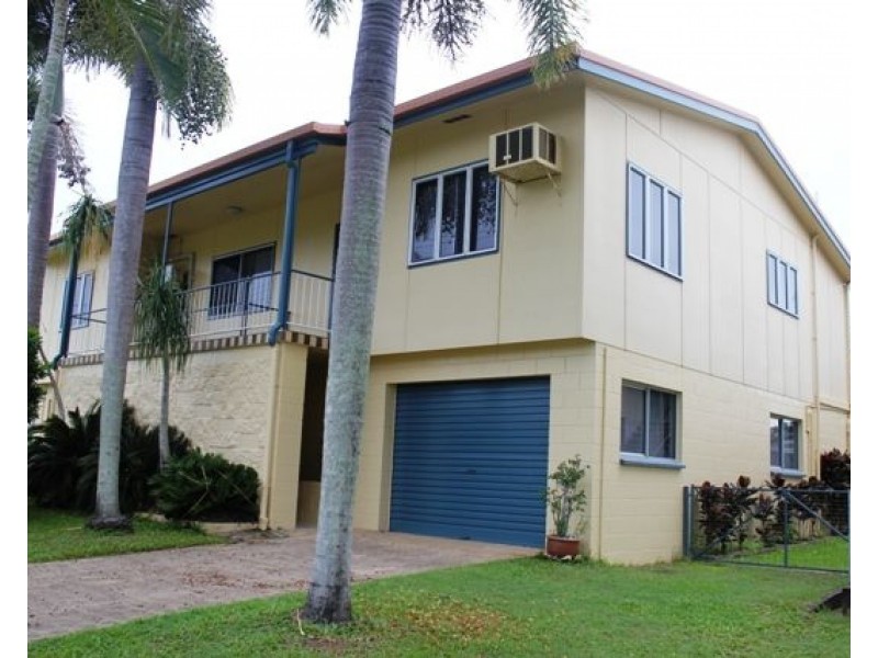 17 Macdonald Street, Ingham QLD 4850