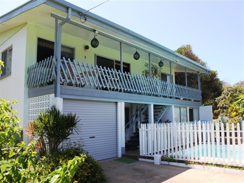 37 Allamanda Avenue, Forrest Beach QLD 4850