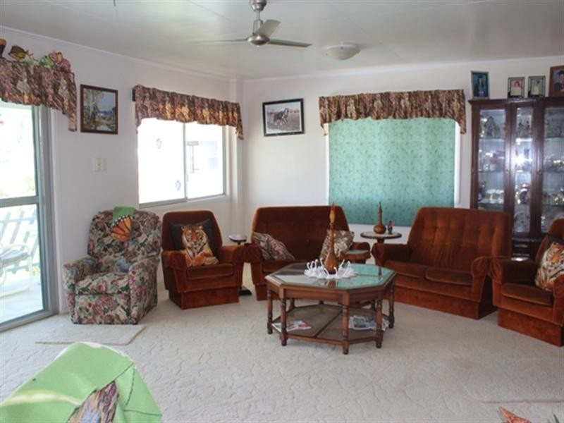 37 Allamanda Avenue, Forrest Beach QLD 4850