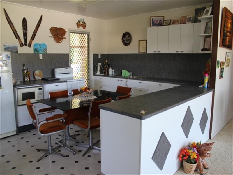 37 Allamanda Avenue, Forrest Beach QLD 4850