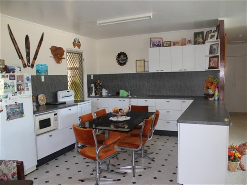 37 Allamanda Avenue, Forrest Beach QLD 4850