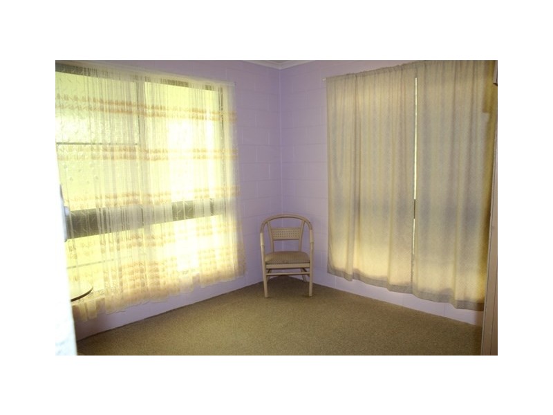 9 Carr Crescent, Lucinda QLD 4850