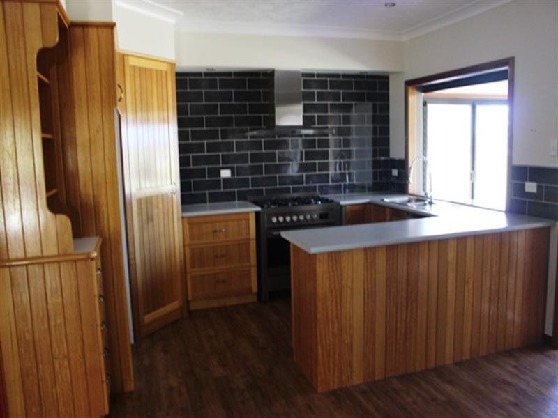 10 Three Mile Road, Ingham QLD 4850
