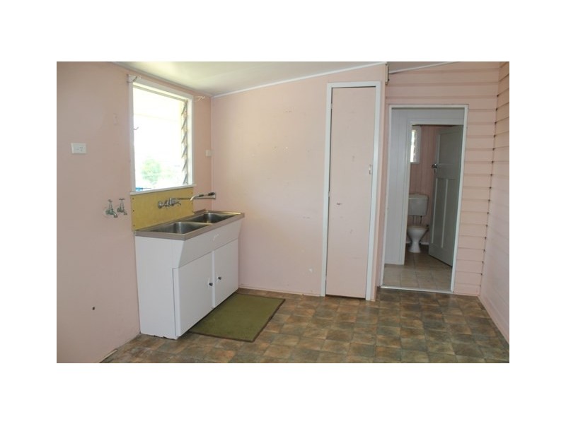 4 Covell Street, Ingham QLD 4850