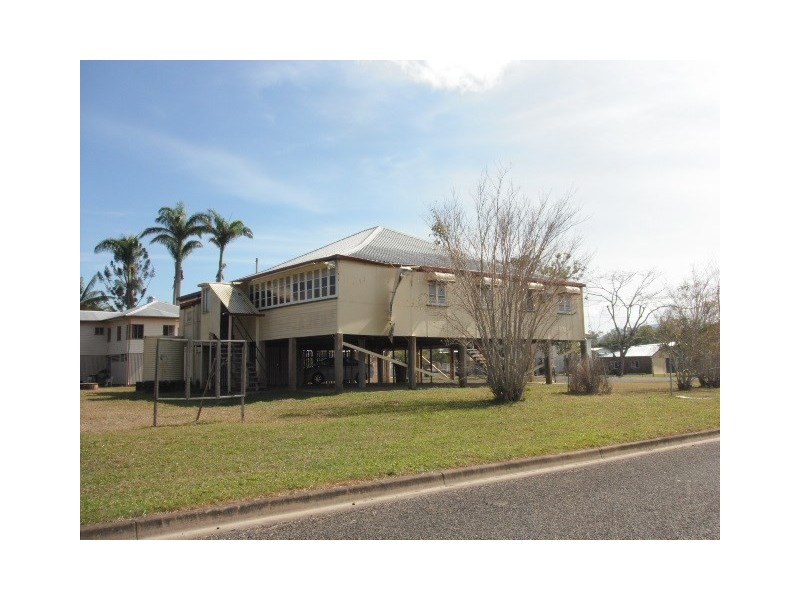 15 Palmer Street, Ingham QLD 4850