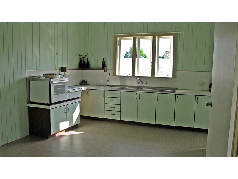 24 Warren Street, Ingham QLD 4850