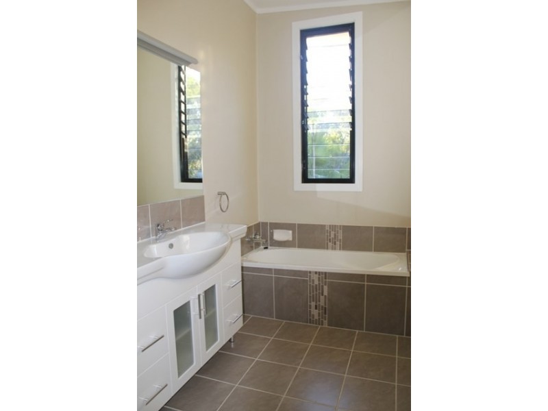 13 Allamanda Avenue, Forrest Beach QLD 4850