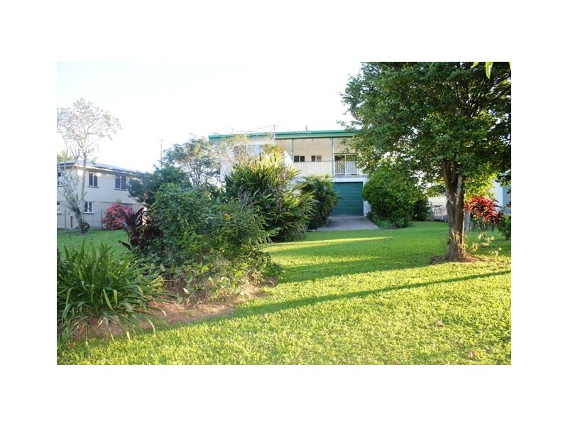 38 Marina Parade, Ingham QLD 4850