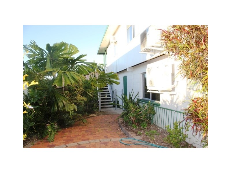 38 Marina Parade, Ingham QLD 4850