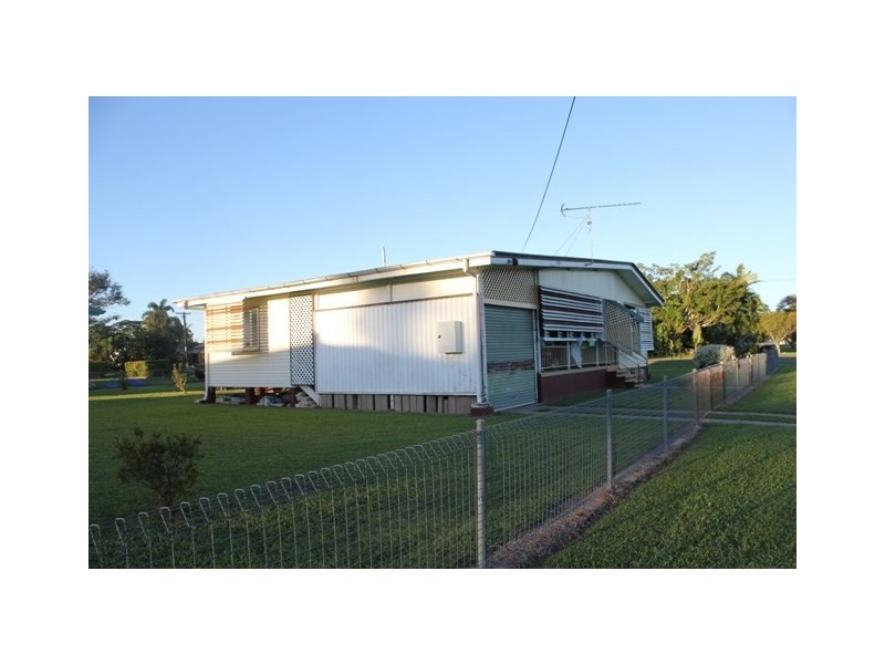 1 Row Street, Ingham QLD 4850