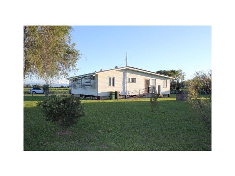 1 Row Street, Ingham QLD 4850