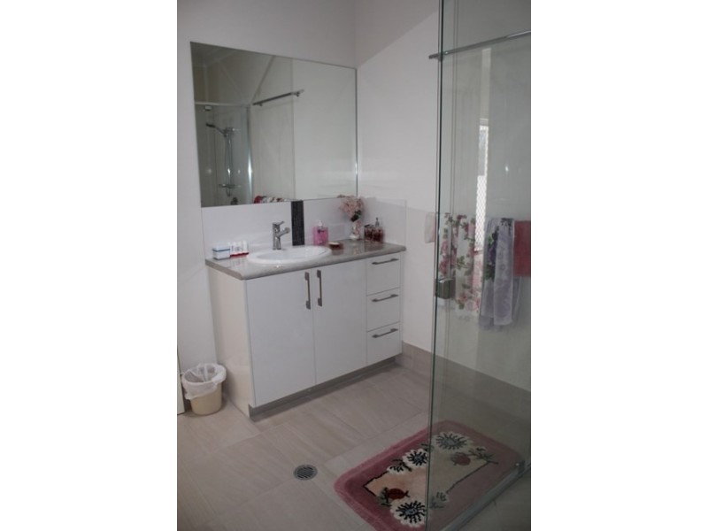 Unit 1/2 Renouf Street, Ingham QLD 4850