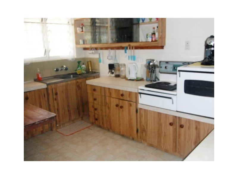 12 Dolphin Cresent, Taylors Beach QLD 4850