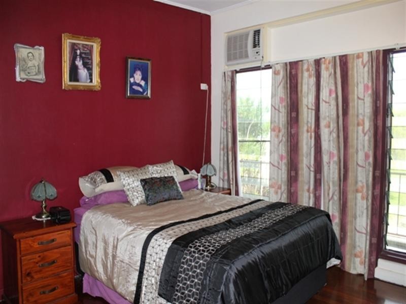 48 Marina Parade, Ingham QLD 4850