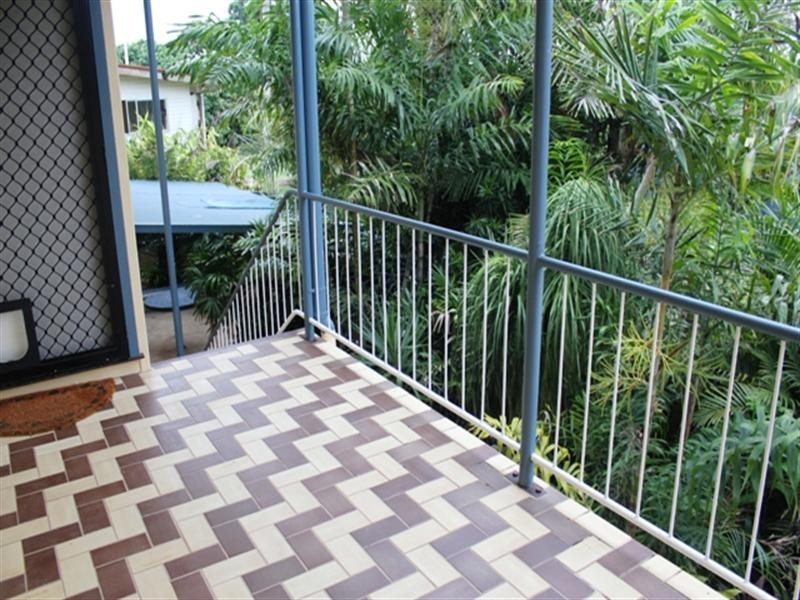 17 Macdonald Street, Ingham QLD 4850