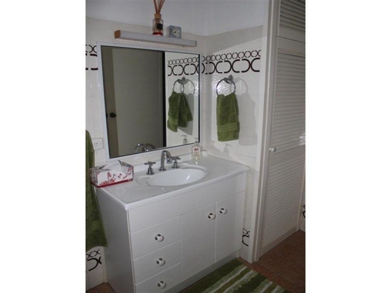 17 Macdonald Street, Ingham QLD 4850