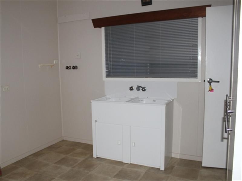 17 Macdonald Street, Ingham QLD 4850