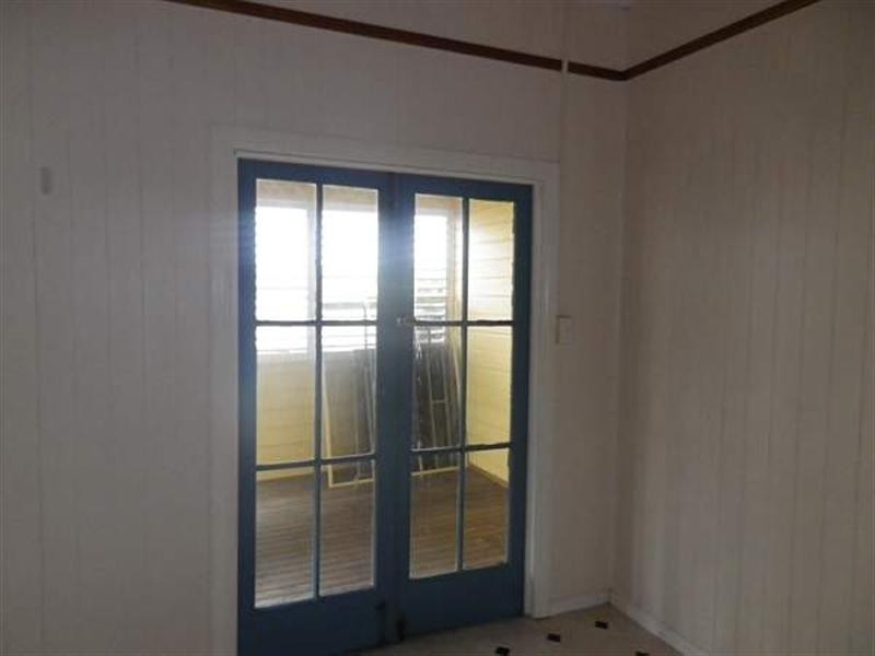 30 Fulton Drive, Bemerside QLD 4850