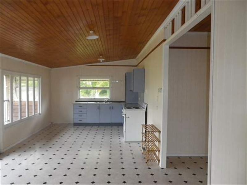 30 Fulton Drive, Bemerside QLD 4850