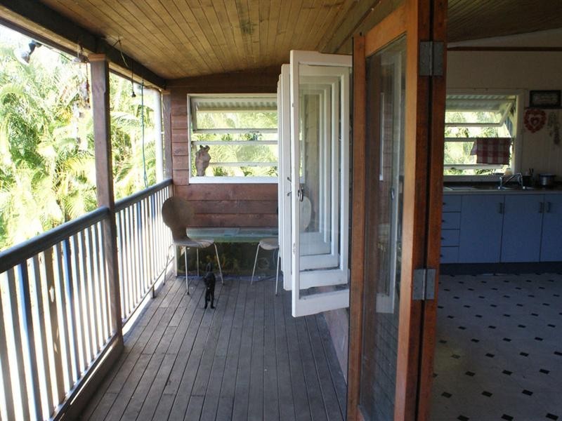 30 Fulton Drive, Bemerside QLD 4850